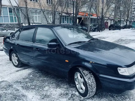 Volkswagen Passat 1996 года за 2 100 000 тг. в Астана