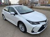 Toyota Corolla 2023 года за 12 300 000 тг. в Актобе – фото 2