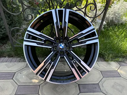 Оригинальные диски R21 для BMW 5, 6, 7 серии, BMW I5, BMW I7 БМВ за 870 000 тг. в Алматы – фото 6