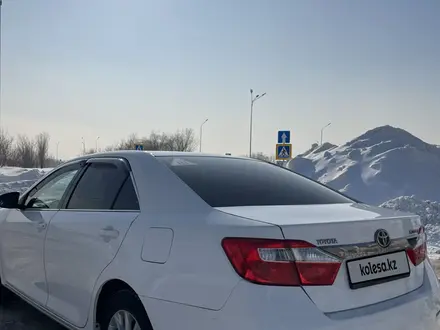 Toyota Camry 2013 года за 9 000 000 тг. в Алматы – фото 12