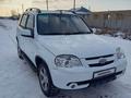 Chevrolet Niva 2014 года за 3 300 000 тг. в Актобе – фото 2