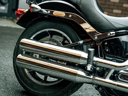 Harley-Davidson  Low Rider 2018 года за 10 500 000 тг. в Алматы – фото 13