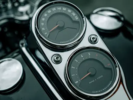 Harley-Davidson  Low Rider 2018 года за 10 500 000 тг. в Алматы – фото 17