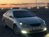 Toyota Camry 2003 годаүшін3 800 000 тг. в Атырау – фото 5