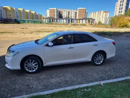 Toyota Camry 2014 года за 10 900 000 тг. в Астана – фото 15