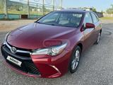 Toyota Camry 2015 года за 4 200 000 тг. в Актобе – фото 3