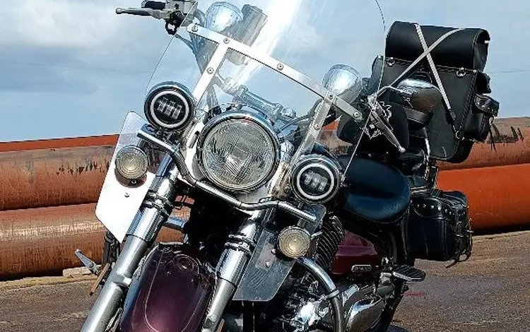 Yamaha  XVS1100 2006 года за 3 000 000 тг. в Астана