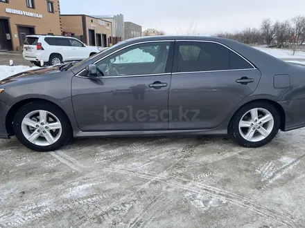 Toyota Camry 2014 года за 8 500 000 тг. в Уральск – фото 5