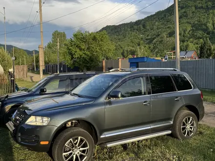 Volkswagen Touareg 2004 года за 5 500 000 тг. в Усть-Каменогорск – фото 6