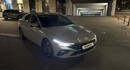 Hyundai Elantra 2024 годаfor11 300 000 тг. в Алматы – фото 3