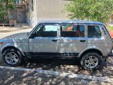 ВАЗ (Lada) Lada 2131 (5-ти дверный) 2015 годаүшін2 800 000 тг. в Атырау
