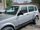 ВАЗ (Lada) Lada 2131 (5-ти дверный) 2015 годаүшін2 800 000 тг. в Атырау – фото 4