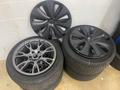 Комплект Колёс Tesla Model S (ORIGINAL) 255/45R19 + 285/40R19for2 000 тг. в Алматы