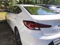 Hyundai Elantra 2019 годаүшін8 000 000 тг. в Алматы – фото 14