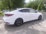 Hyundai Elantra 2019 года за 8 500 000 тг. в Алматы – фото 4