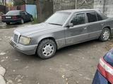 Mercedes-Benz E 230 1990 года за 900 000 тг. в Алматы – фото 4