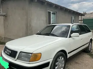 Audi 100