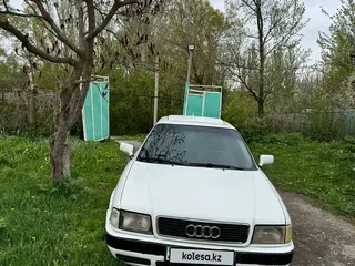 Audi 80