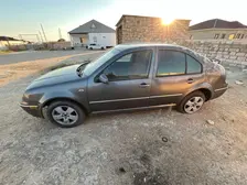 Volkswagen Jetta, 2003