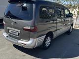 Hyundai Starex 2004 годаүшін2 500 000 тг. в Атырау – фото 2