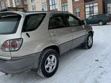 Lexus RX 300 2002 годаүшін5 000 000 тг. в Караганда – фото 3