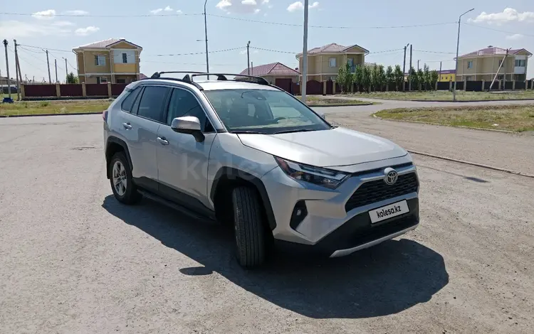 Toyota RAV4 2022 годаfor17 500 000 тг. в Актобе