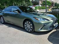 Lexus ES 250 2019 годаүшін19 300 000 тг. в Алматы