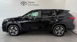 Toyota Highlander Prestige 2023 года за 27 500 000 тг. в Астана – фото 3