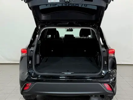 Toyota Highlander Prestige 2023 года за 27 500 000 тг. в Астана – фото 10
