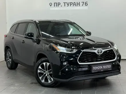 Toyota Highlander Prestige 2023 года за 27 500 000 тг. в Астана – фото 21