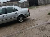 Mercedes-Benz C 280 1995 года за 2 400 000 тг. в Тараз – фото 2