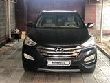 Hyundai Santa Fe 2015 годаfor12 500 000 тг. в Талдыкорган