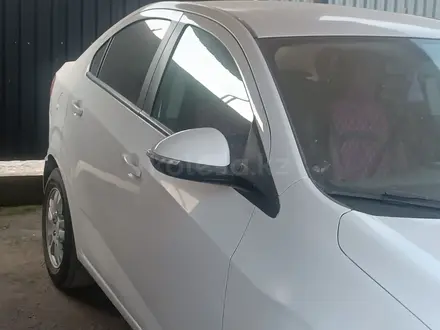 Chevrolet Aveo 2014 года за 3 700 000 тг. в Алматы – фото 3