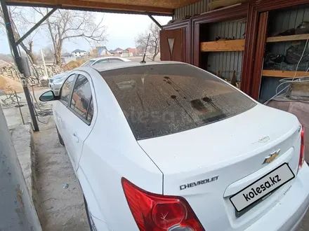 Chevrolet Aveo 2014 года за 3 700 000 тг. в Алматы – фото 2