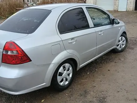 Chevrolet Aveo 2013 года за 3 800 000 тг. в Актобе – фото 2