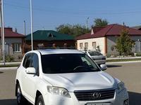 Toyota RAV4 2011 года за 8 700 000 тг. в Актобе