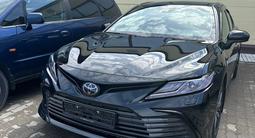 Toyota Camry 2021 года за 16 100 000 тг. в Алматы – фото 2