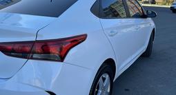 Hyundai Accent 2020 года за 6 100 000 тг. в Костанай – фото 2