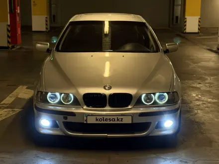 BMW 528 1997 года за 2 800 000 тг. в Алматы – фото 2