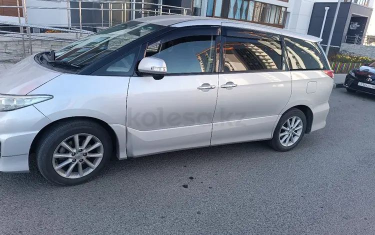 Toyota Estima 2011 годаfor10 000 000 тг. в Усть-Каменогорск