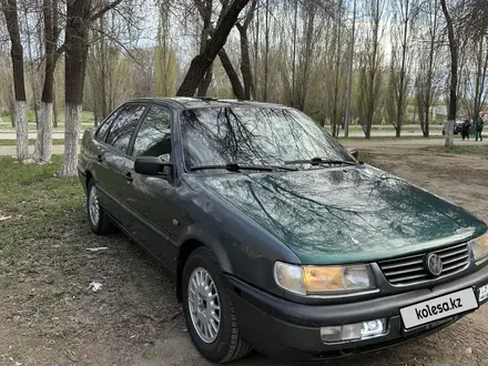 Volkswagen Passat 1995 года за 1 700 000 тг. в Рудный – фото 2