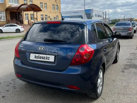 Kia Cee'd 2008 года за 2 700 000 тг. в Актобе – фото 2