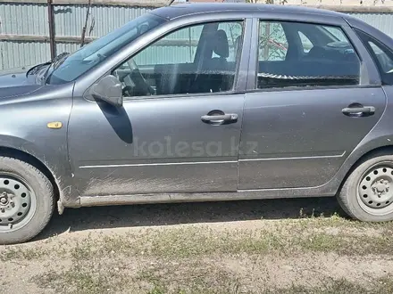 ВАЗ (Lada) Granta 2190 2015 года за 2 000 000 тг. в Актобе