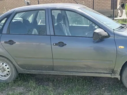 ВАЗ (Lada) Granta 2190 2015 года за 2 000 000 тг. в Актобе – фото 2