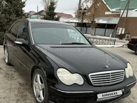 Mercedes-Benz C 230 2005 года за 4 000 000 тг. в Актобе