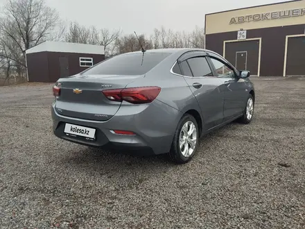 Chevrolet Onix 2023 года за 8 500 000 тг. в Караганда – фото 8