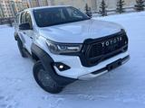 Toyota Hilux 2024 годаүшін33 000 000 тг. в Астана