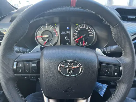 Toyota Hilux 2024 года за 33 000 000 тг. в Астана – фото 6
