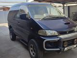 Mitsubishi Delica 1996 годаfor3 500 000 тг. в Алматы – фото 2