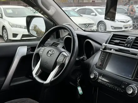 Toyota Land Cruiser Prado 2014 года за 19 200 000 тг. в Актобе – фото 9